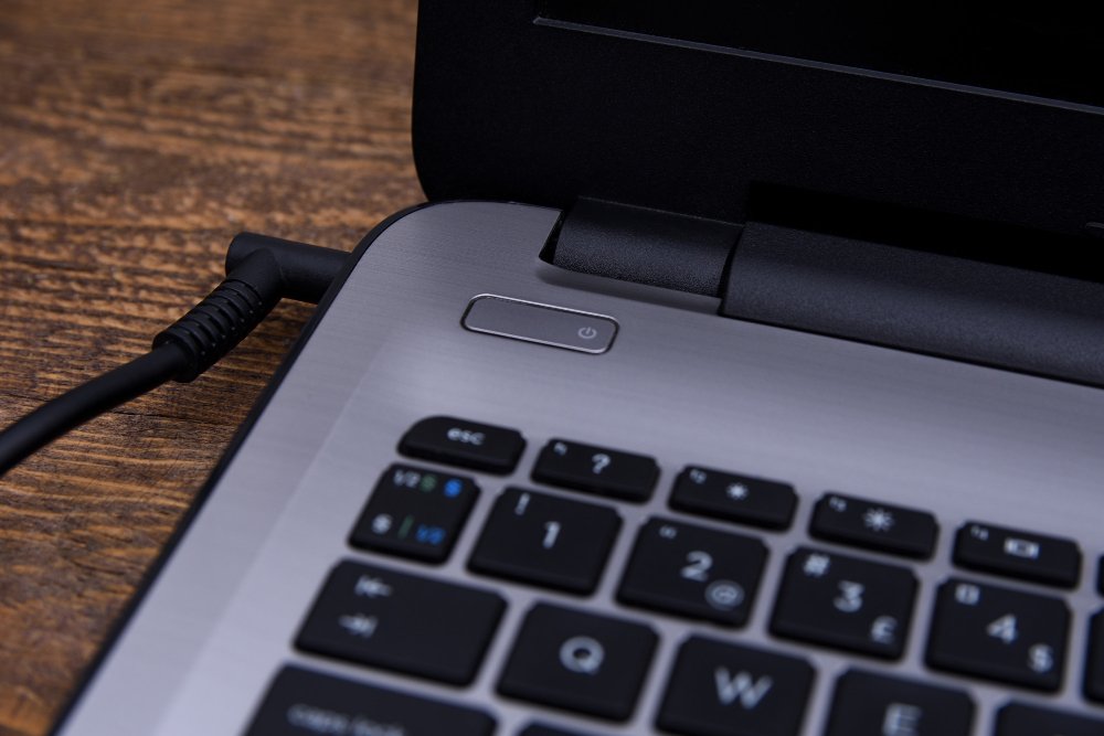 cara restart laptop